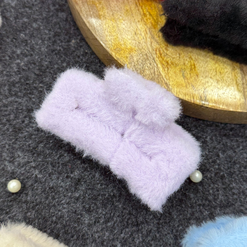 Medium Fur claw clip