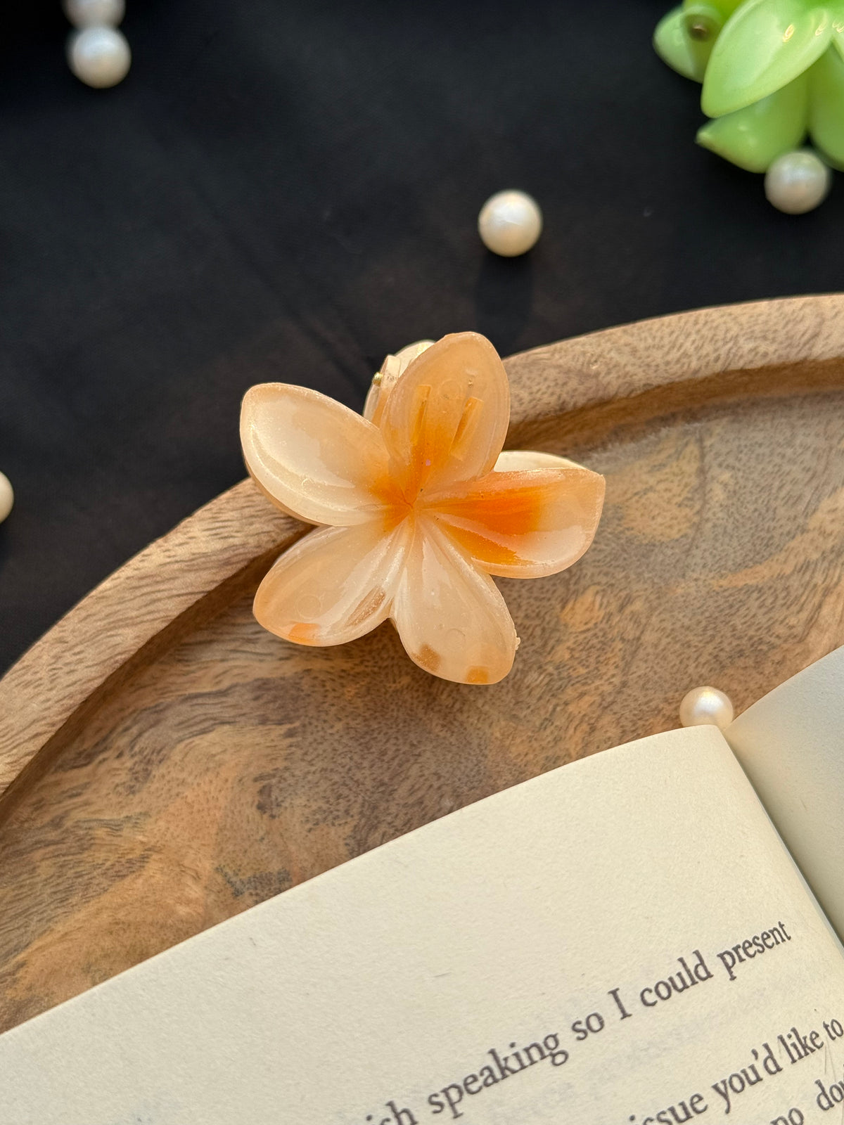 Mini Flower Claw Clip