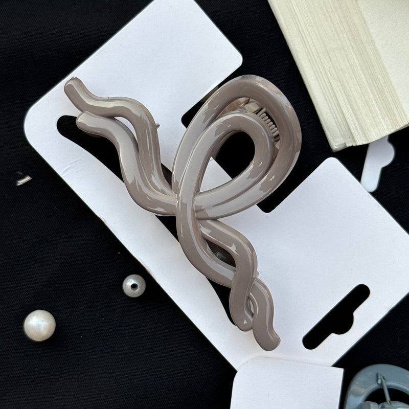 Medium Claw Clip
