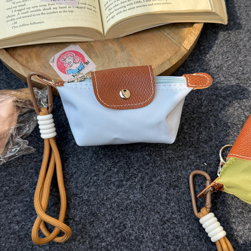 Detachable VIRAL Mini Pouch