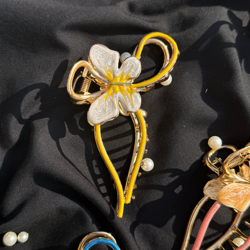 Butterfly Metallic Claw Clip