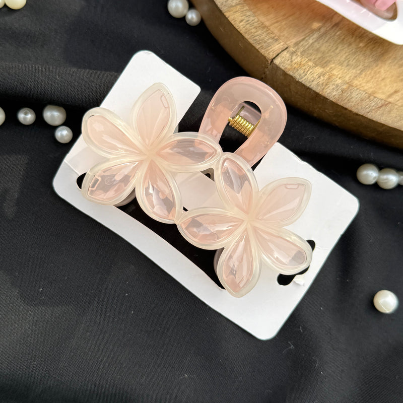 Medium Size Daisy Claw Clip