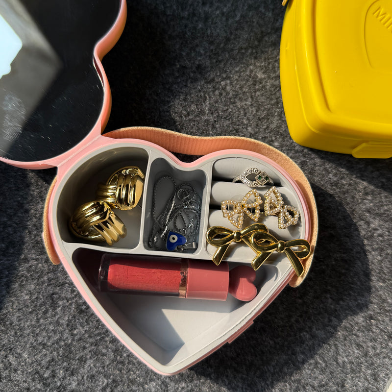 Heart Mirror Organizer