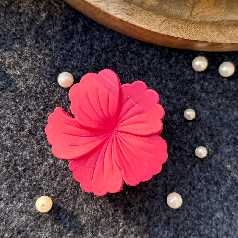 Hibiscus Medium Claw Clip