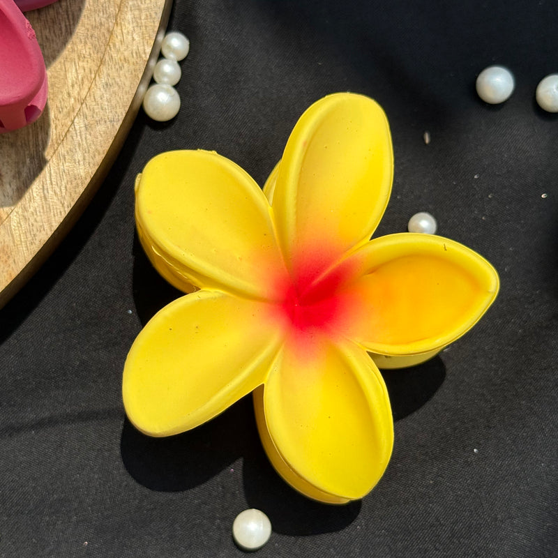 Matte Flower Claw Clip