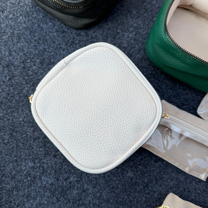 Jewellery Organiser (with 5 pouches)