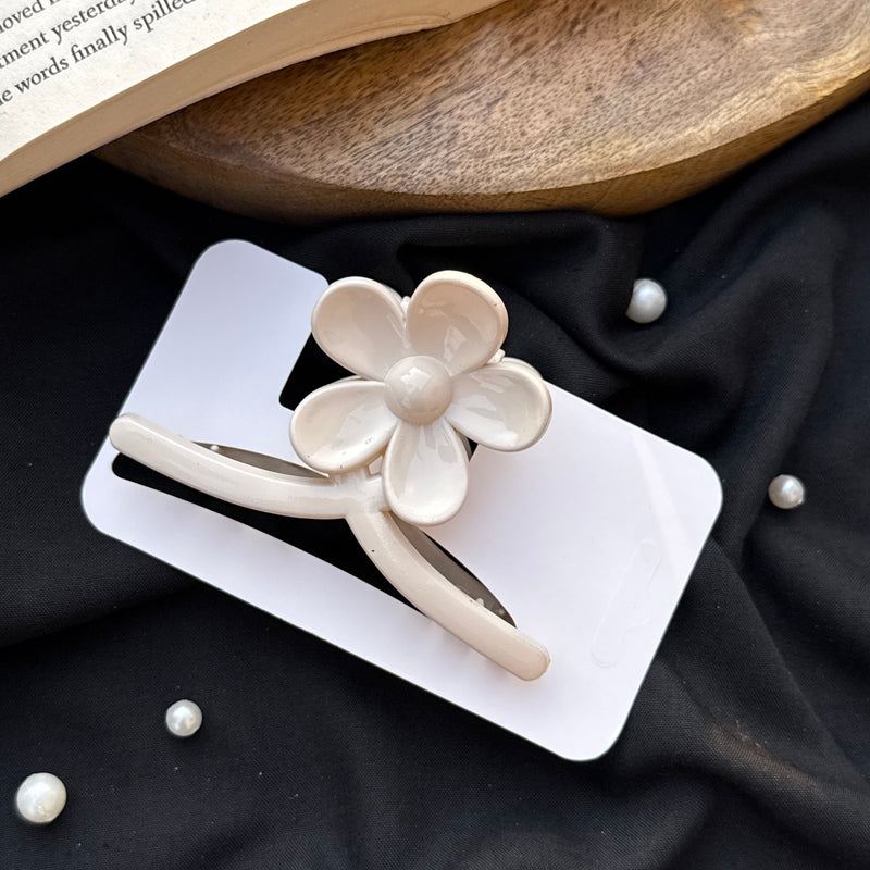 Flower Medium Size Claw Clip