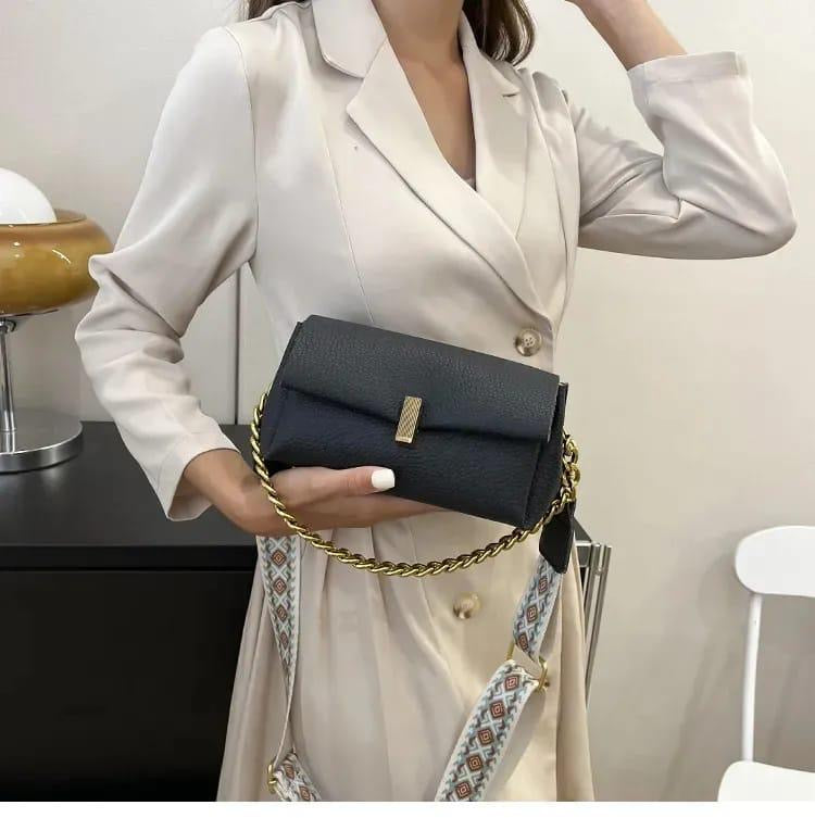 GIGI BAG- A MUST BUY