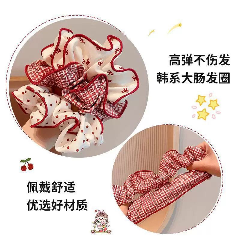 Korean Valentine’s Special Scrunchie