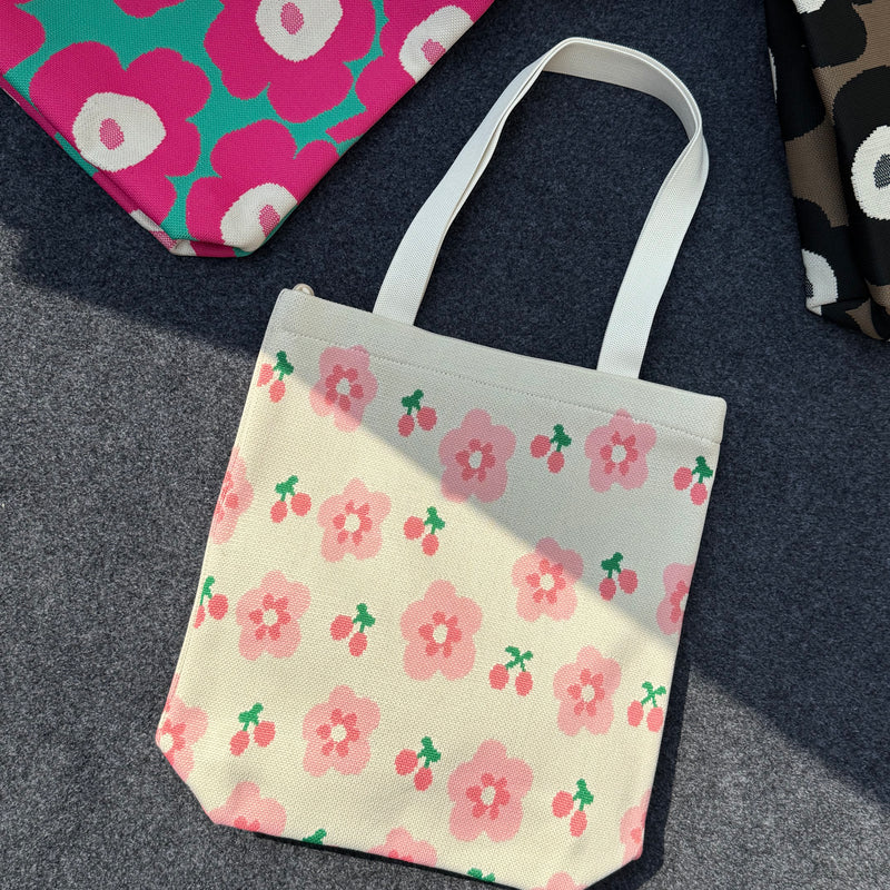 Everyday Korean Medium Tote Bags
