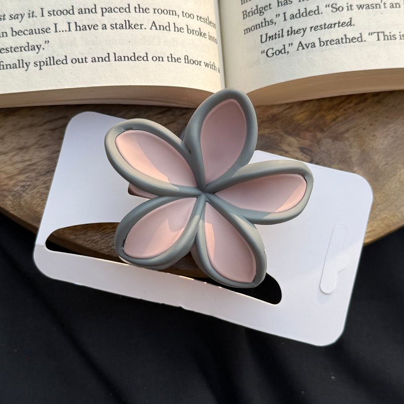 Matte Medium Flower Claw Clip
