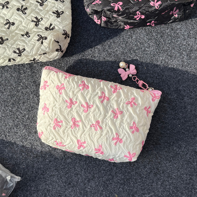 Bow Multipurpose Medium Quilted Pouch