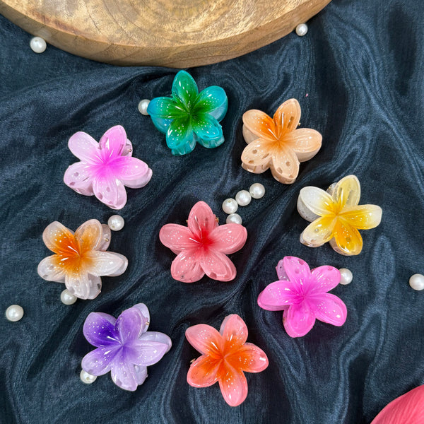 Mini Flower Claw Clip