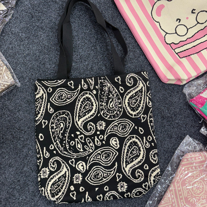 Everyday Korean Medium Tote Bags