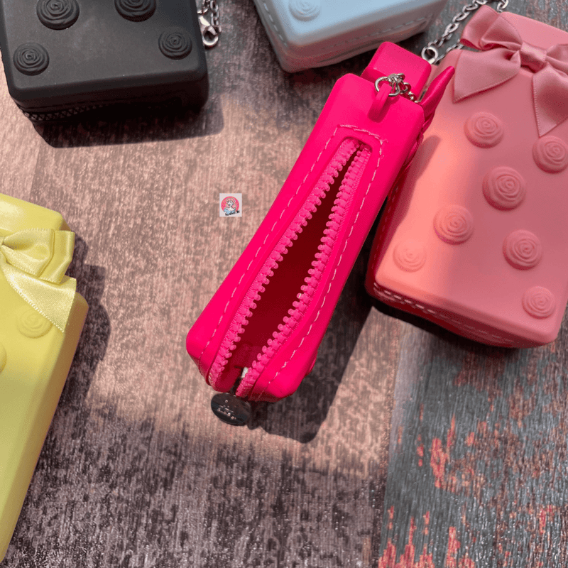 Mini Perfume Pouch (With Attachment)