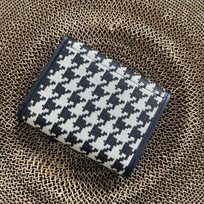D-Mini Trifold Wallets