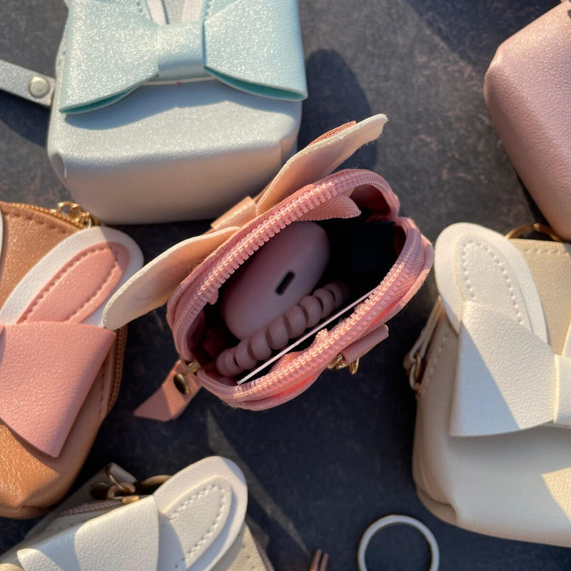 Bow Coin Pouch