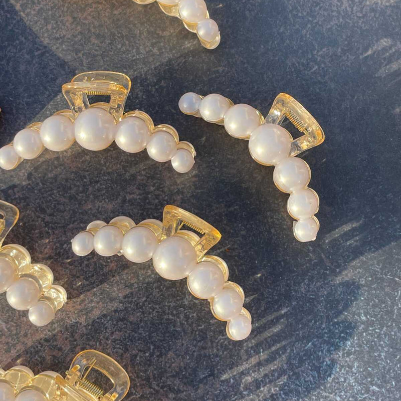 Pearl Claw Clip