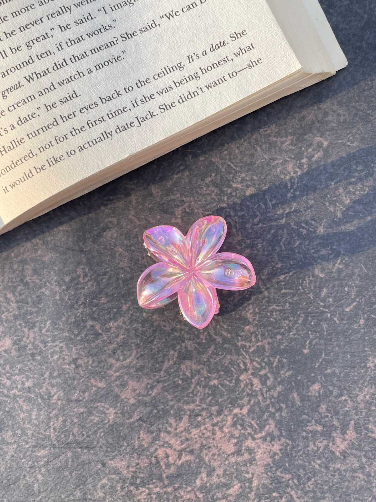 Mini Holographic Claw Clip