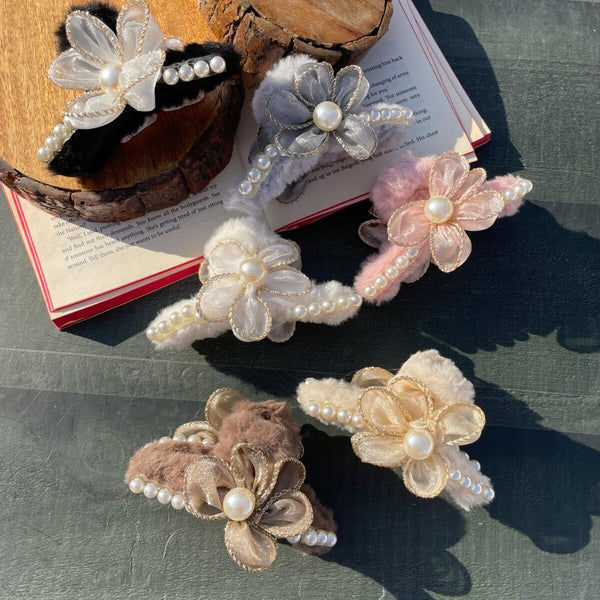 Premium Korean Furr Claw Clip