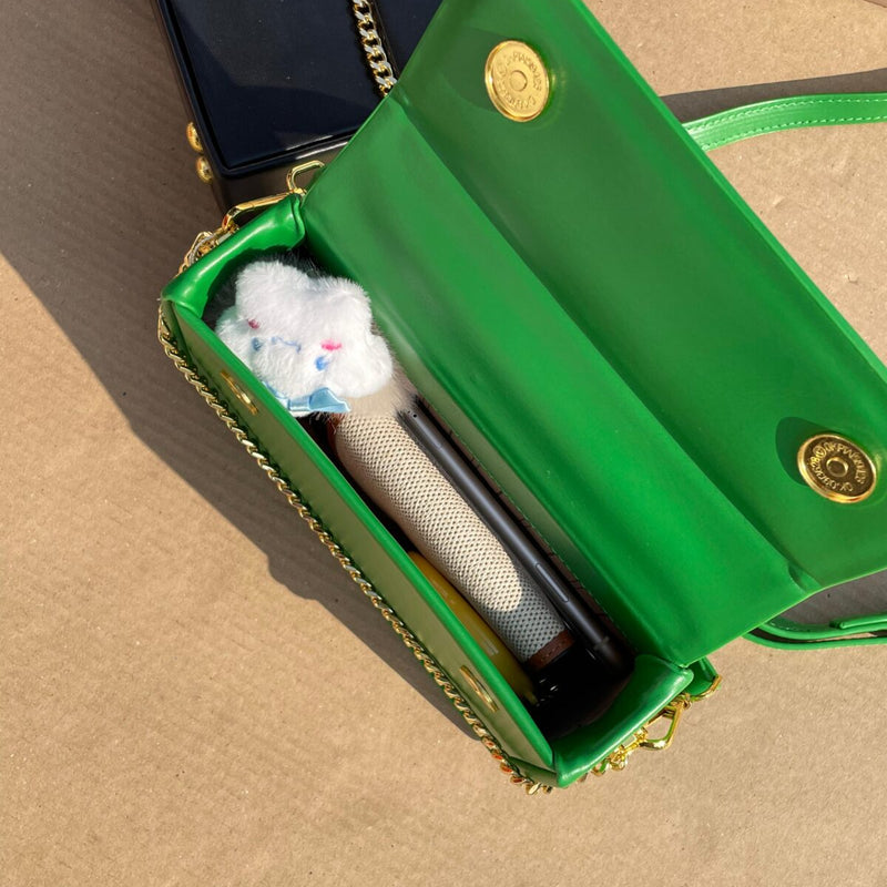 Emillia Box Sling