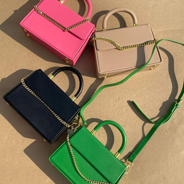 Emillia Box Sling