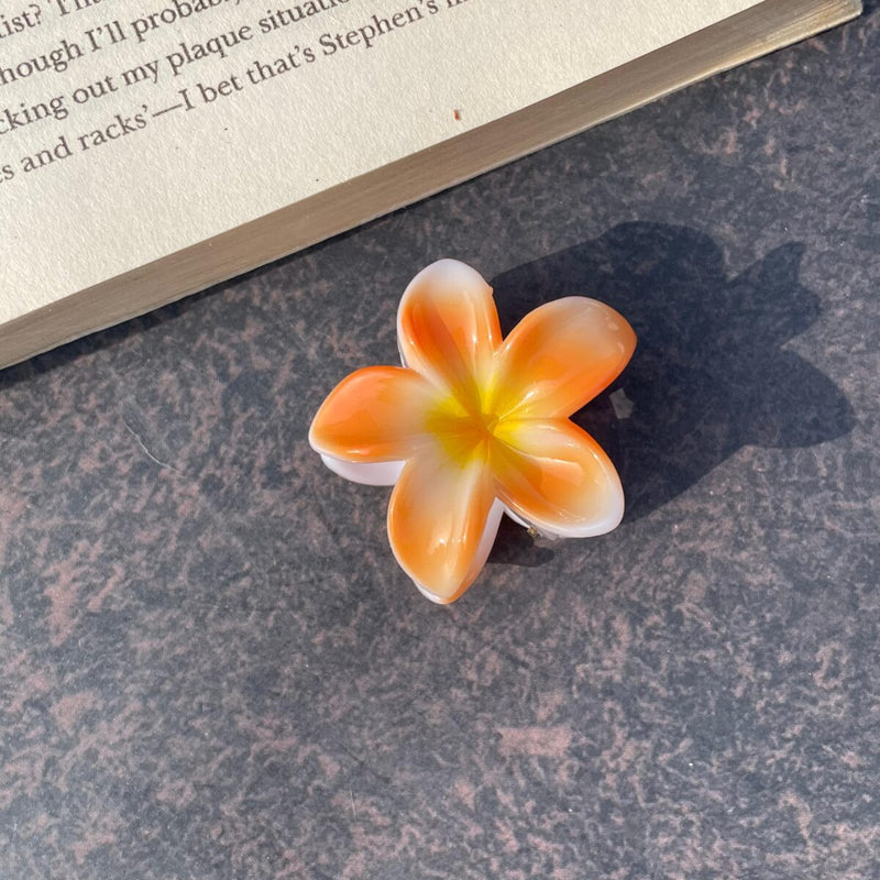 Mini Flower Claw Clip