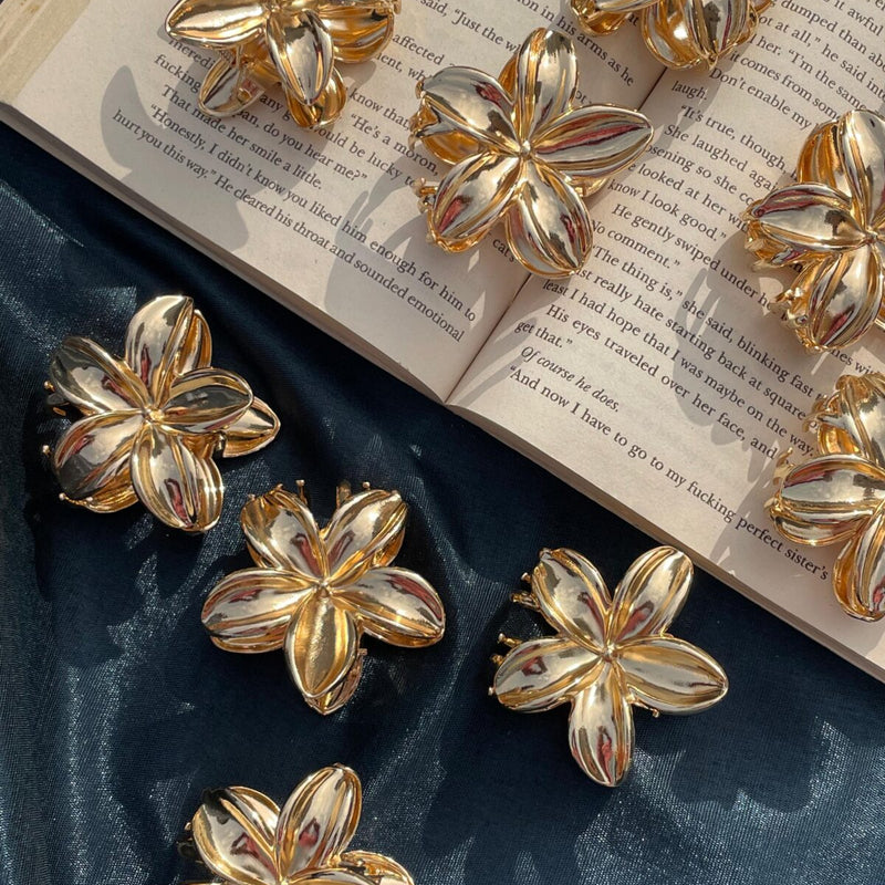 Premium Flower Metal Clip