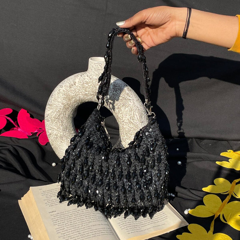 The Modern Indian- Black