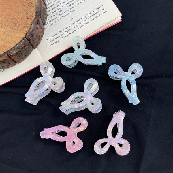 Medium Bow Claw Clip