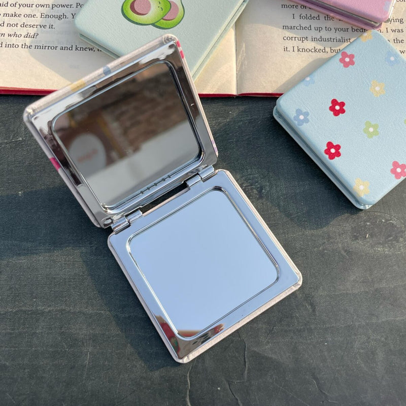 Pocket Size Magnetic Mirror