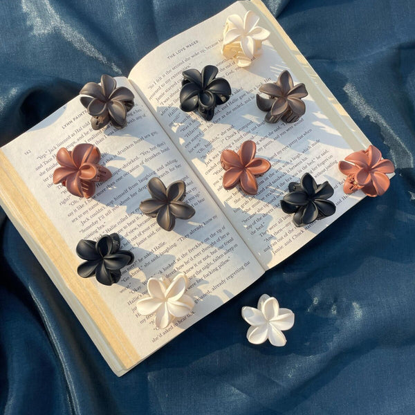 Mini Matte Flower Claw Clip
