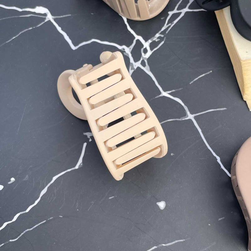 Medium Heart Claw Clip