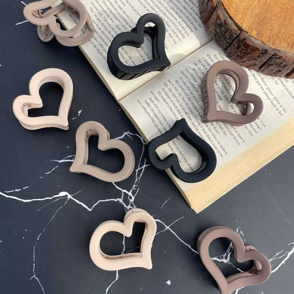 Medium Heart Claw Clip