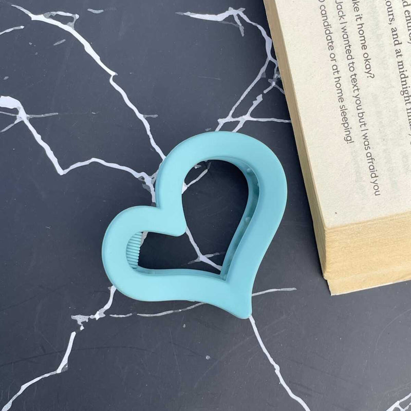 Medium Heart Claw Clip