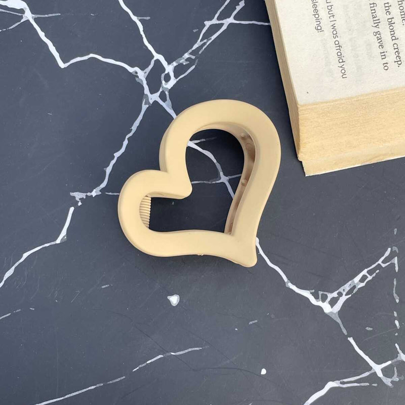 Medium Heart Claw Clip