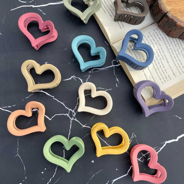 Medium Heart Claw Clip