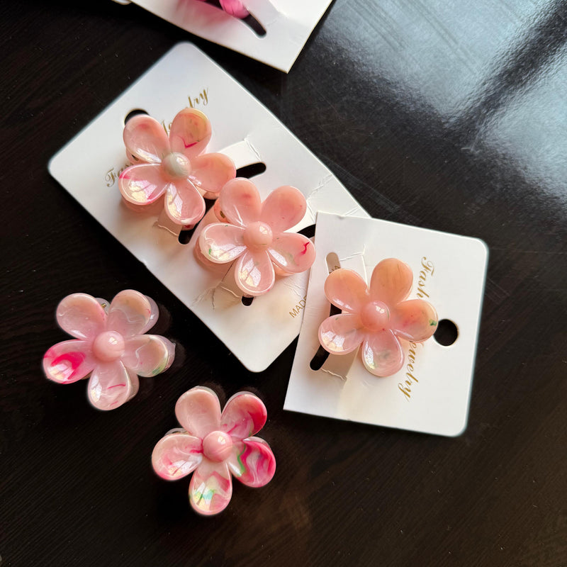 Mini Flower Claw Clip