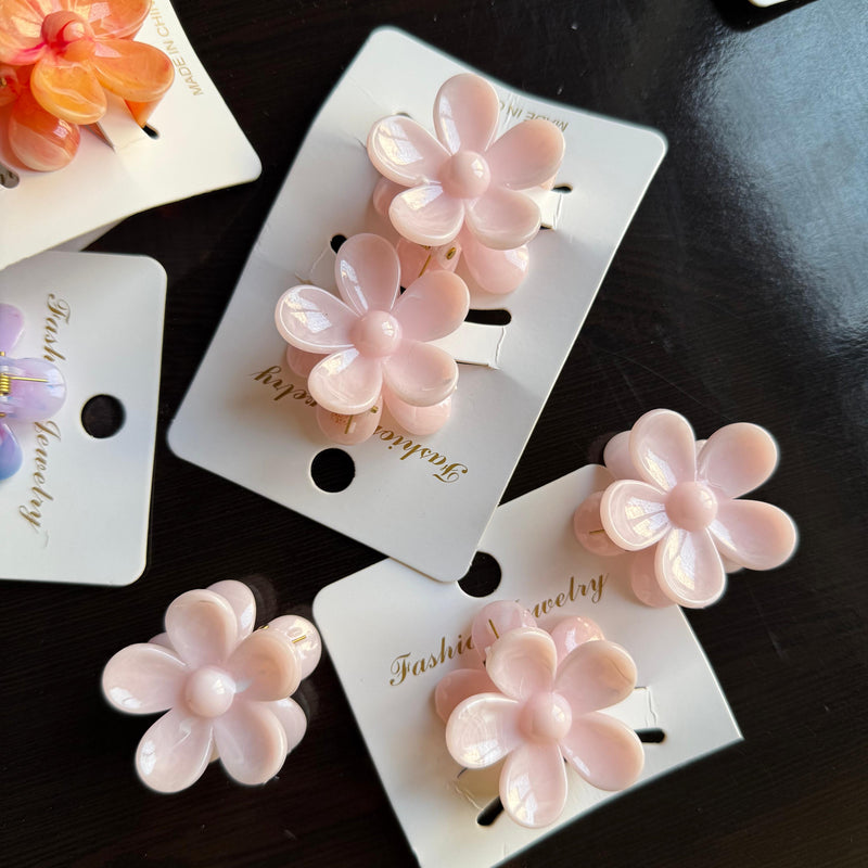 Mini Flower Claw Clip